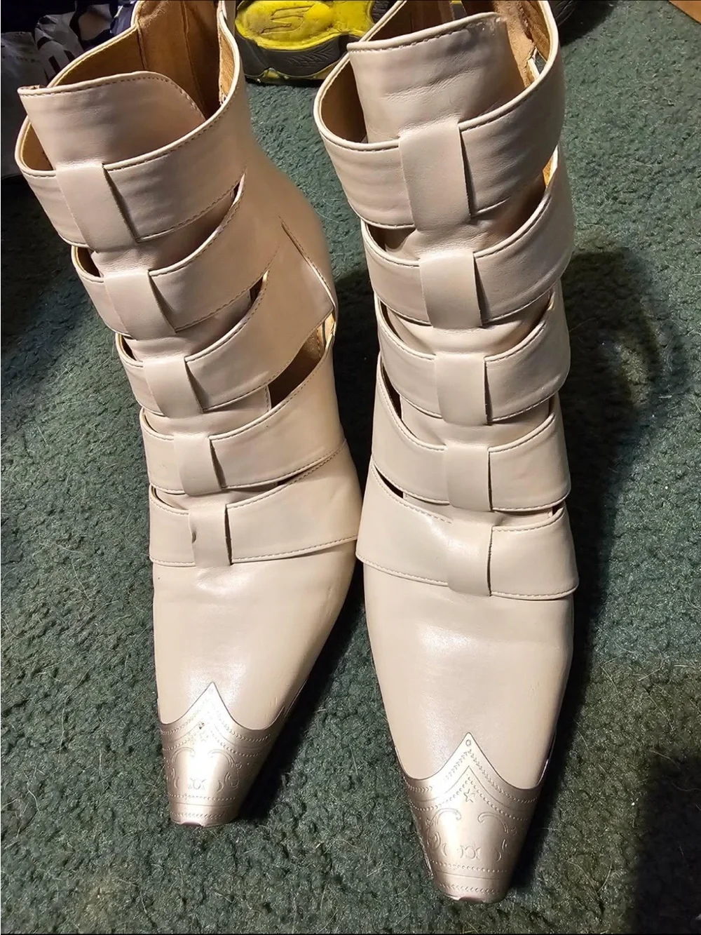 Beast fashion Dakota boots